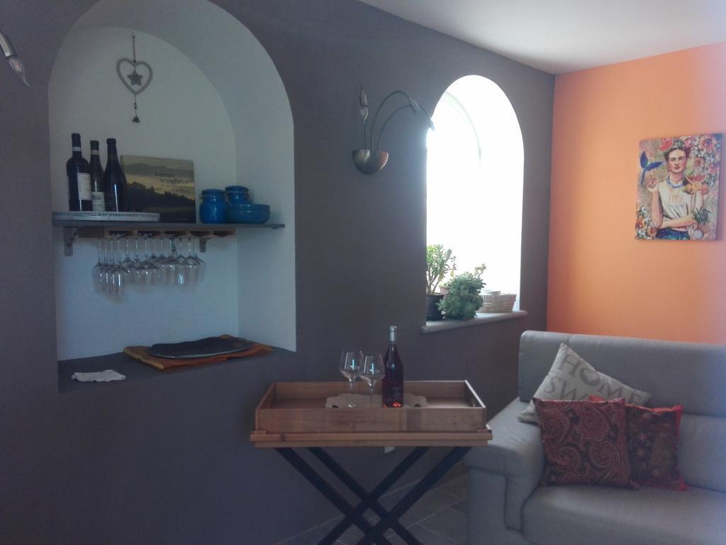 Pensjonat Casa Badinot Diano dʼAlba Zewnętrze zdjęcie