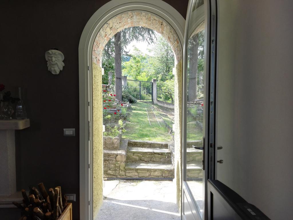 Pensjonat Casa Badinot Diano dʼAlba Zewnętrze zdjęcie