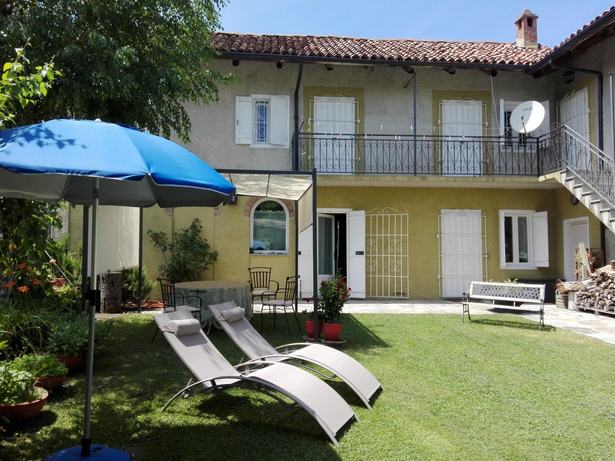 Pensjonat Casa Badinot Diano dʼAlba Zewnętrze zdjęcie